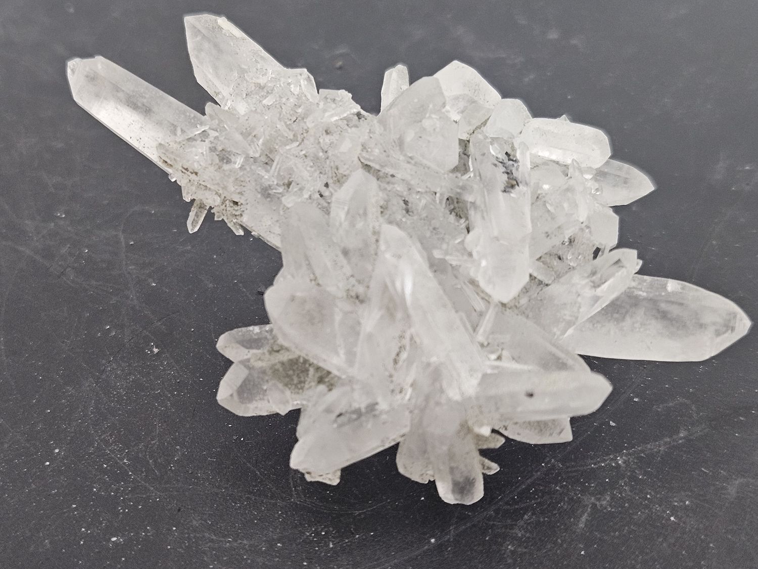 Transparent Quartz w/Chloride