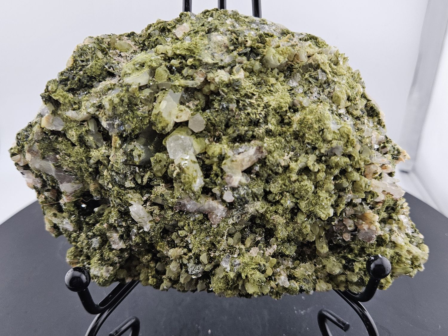 Large Epidote