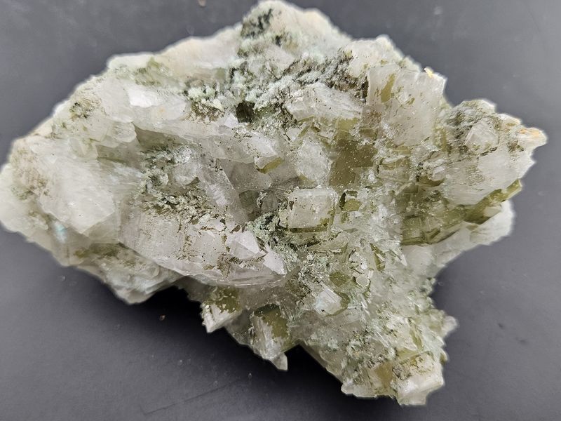 Epidote on Quartz