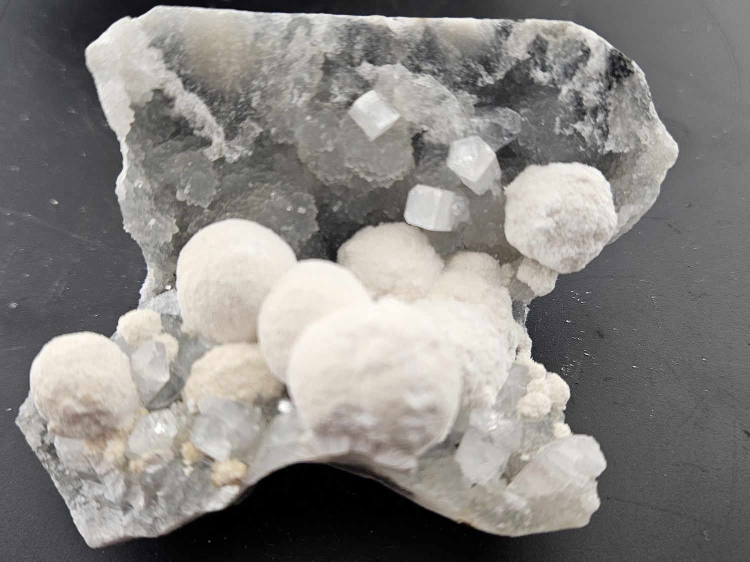 Okenite, Quartz w/Apophyllite