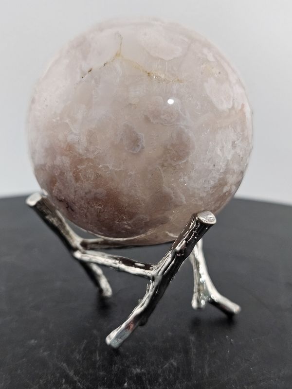 Polished Sphere w/stand. Size, Lg