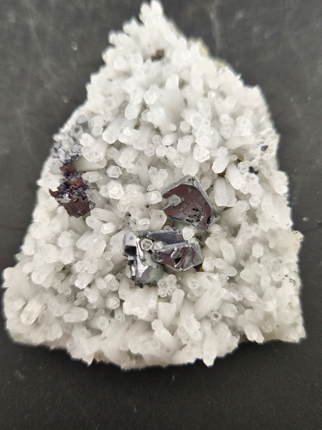 Quartz w/Galena