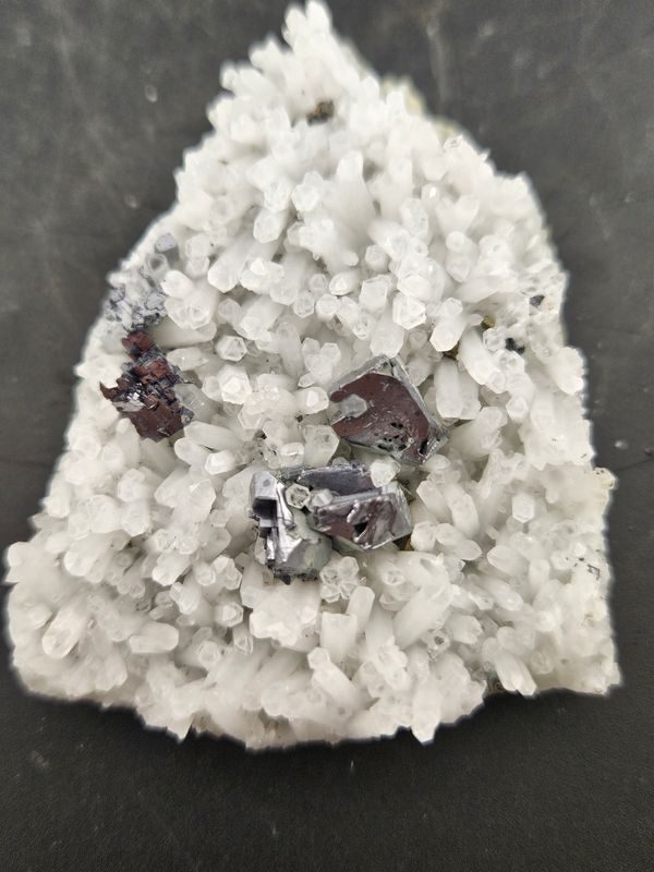 Quartz w/Galena