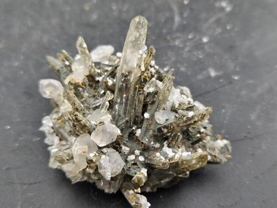 Transparent Quartz w/Fluorescent Calcite