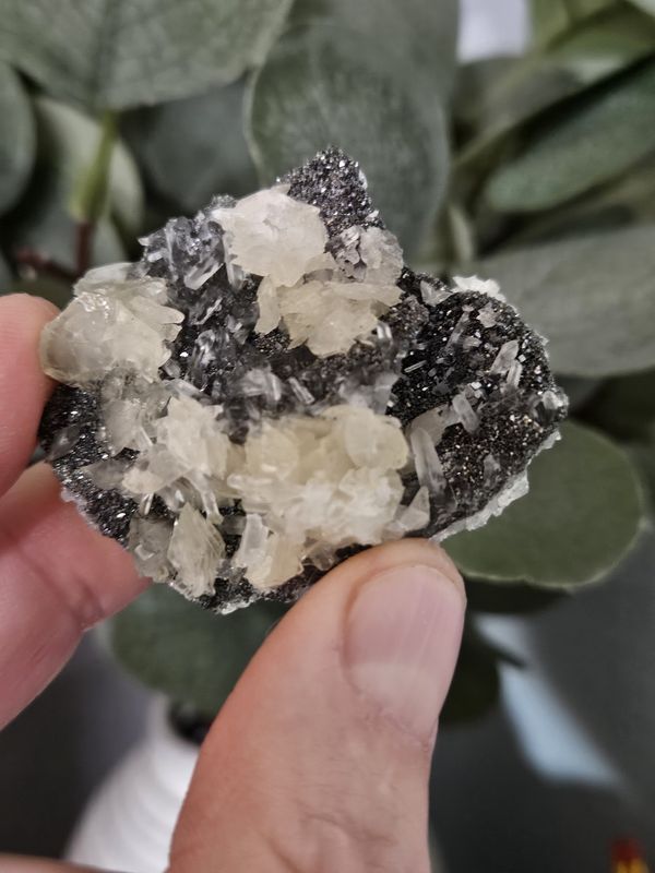 Chalcedony w/Calcite