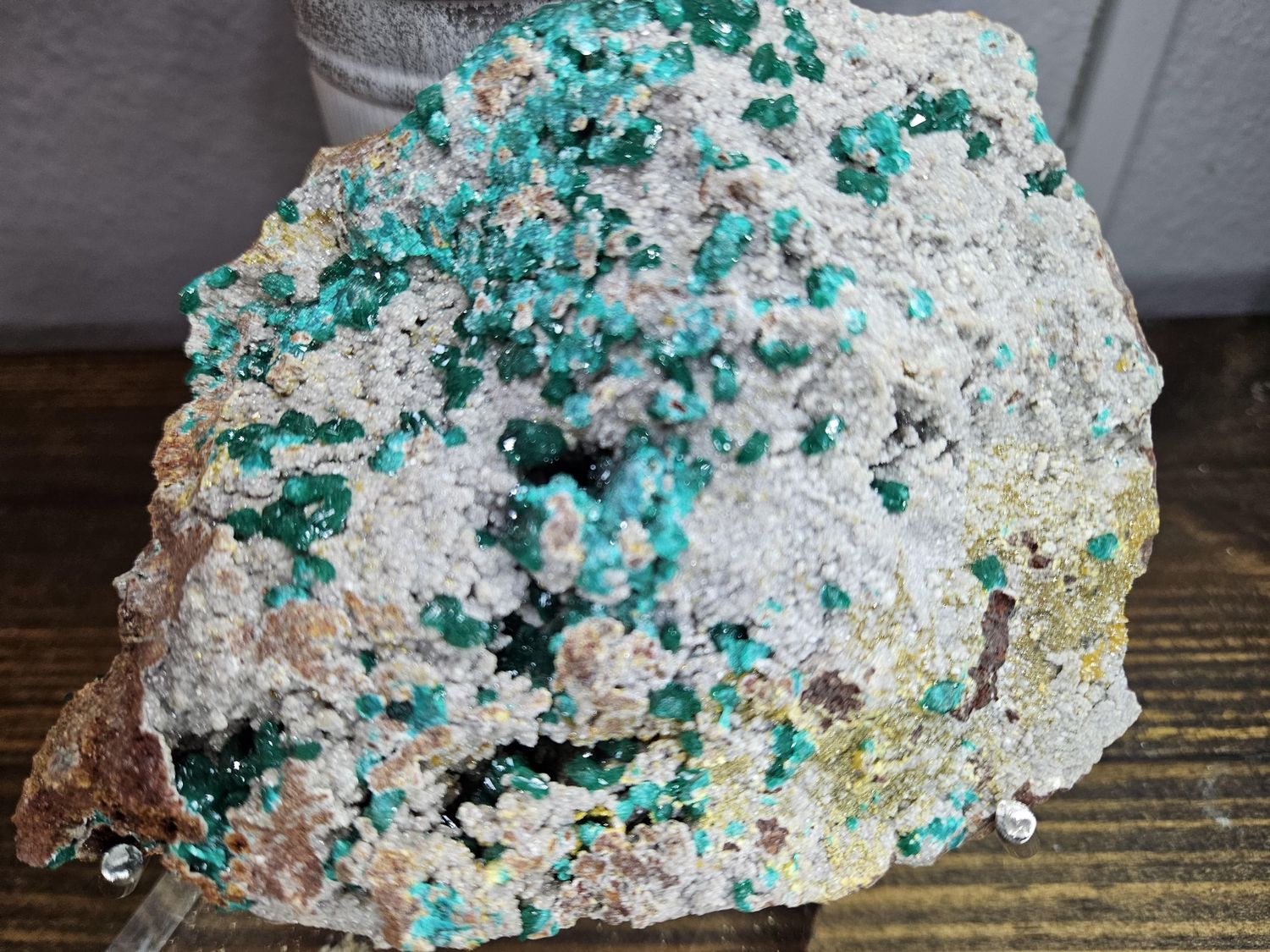 Dioptase w/Quartz