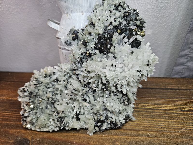 Rare, Large, Quartz w/Chlorite, Sphalerite &amp; Pyrite