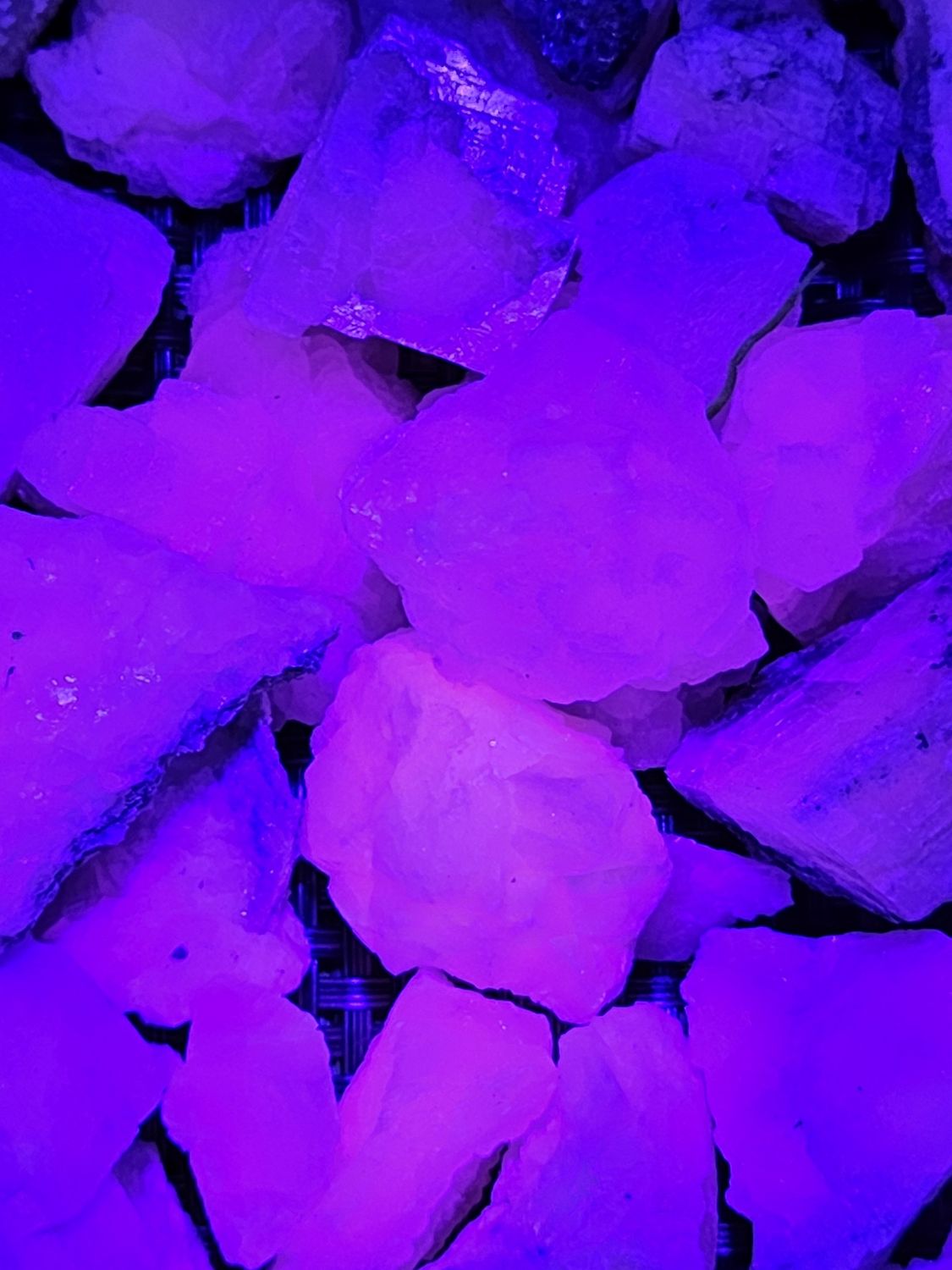 UV Calcite, small.