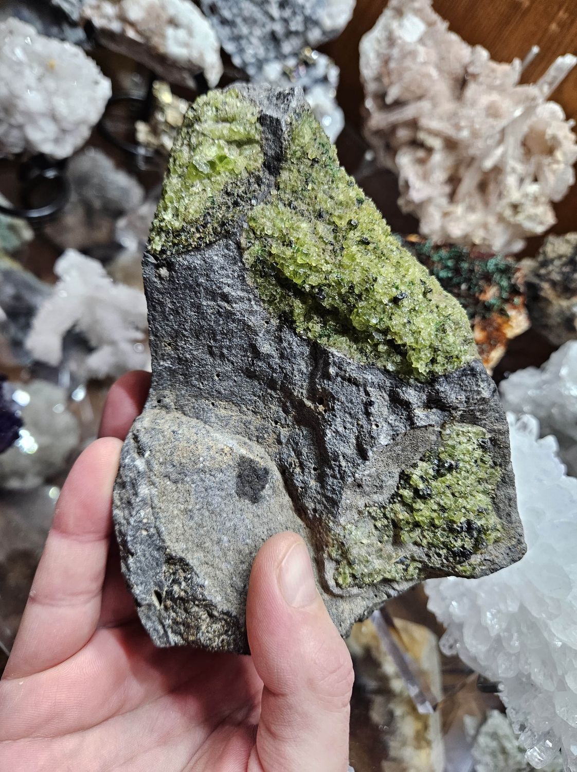 Peridot on Matrix, Large