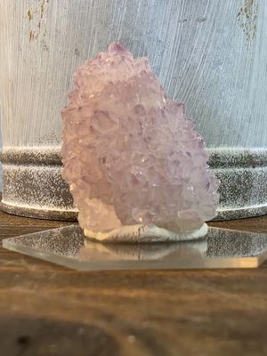 Premium Spirit Quartz w/acrylic stand