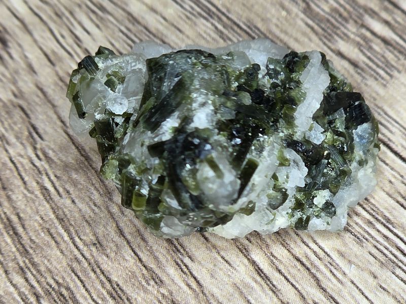 Quartz w/Green Tourmaline