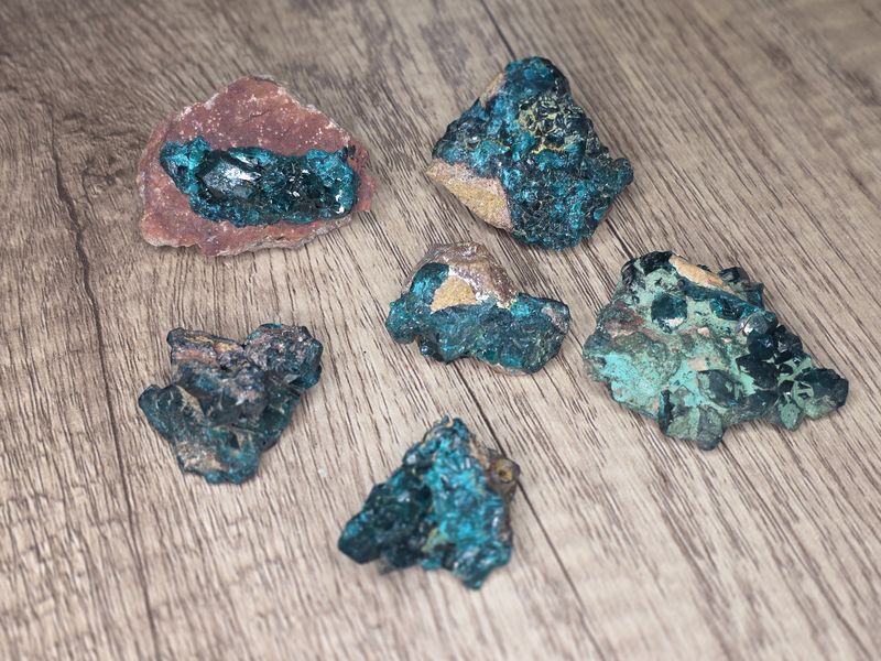 Dioptase, small-med