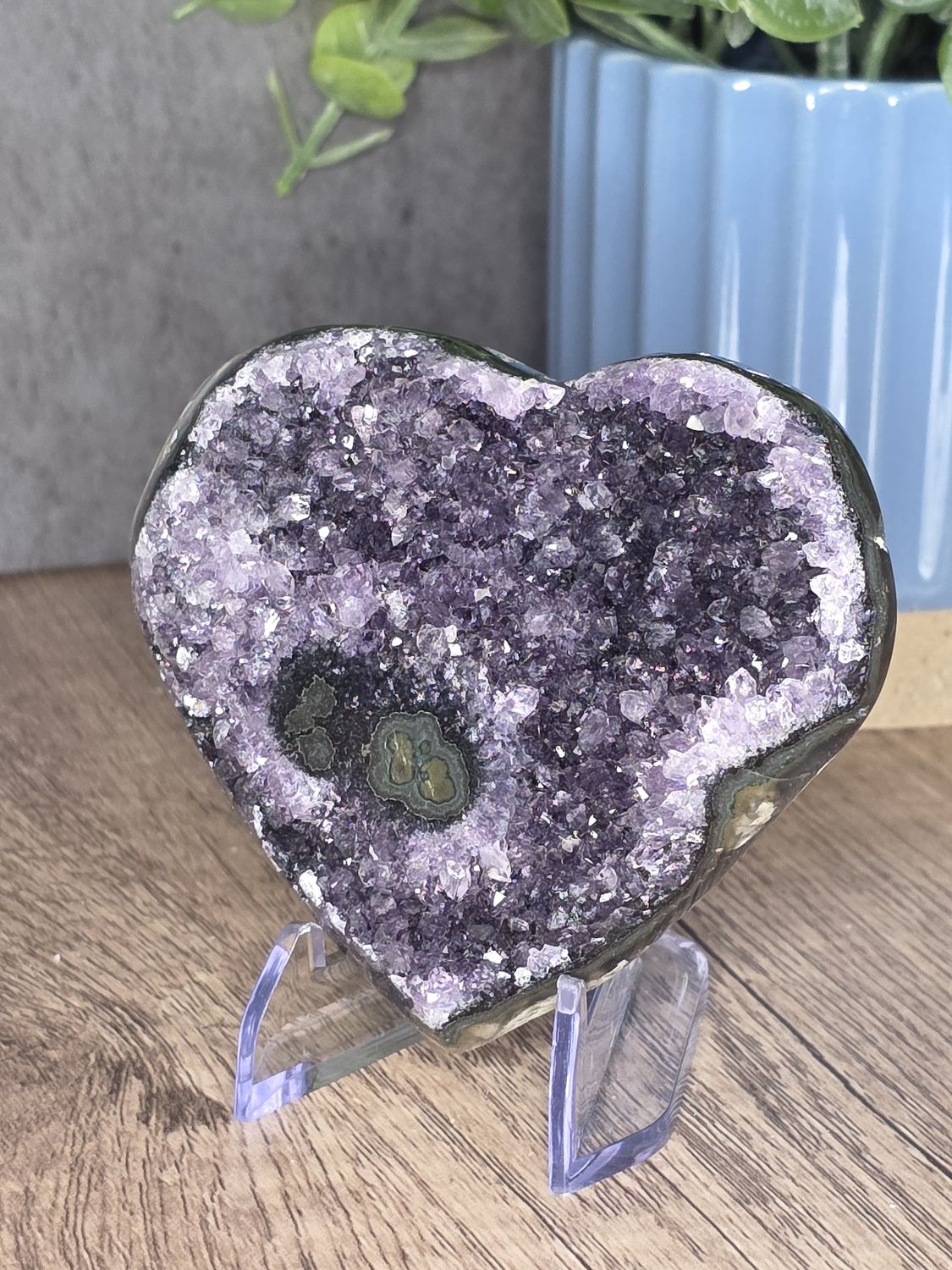 Amethyst Heart w/stalactite