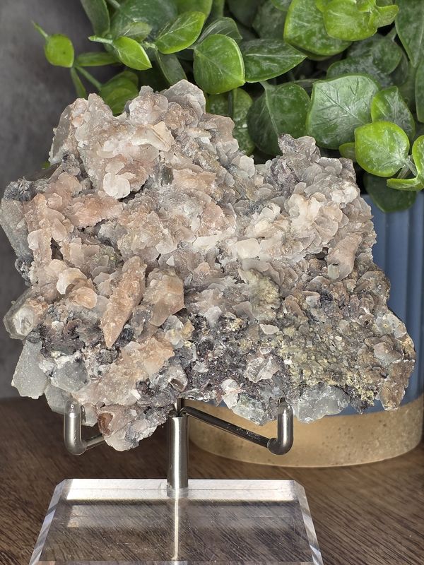 Quartz w/Calcite #9