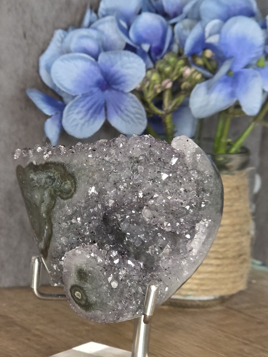 Amazing gray Amethyst w/stalactite #2