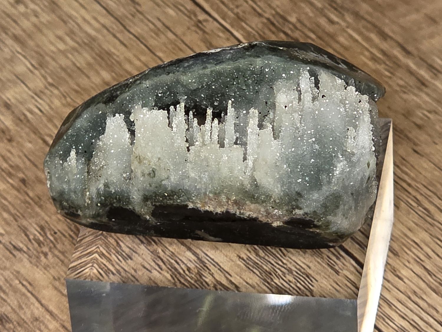 Druzy Rainbow Amethyst w/stalactites.  BEAUTIFUL piece!