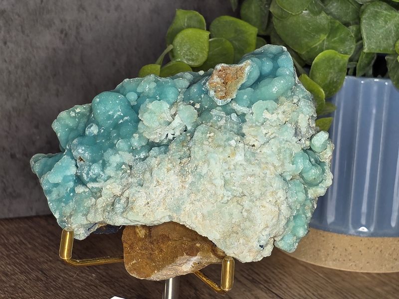 Botryoidal Smithsonite w/Azurite (on back)