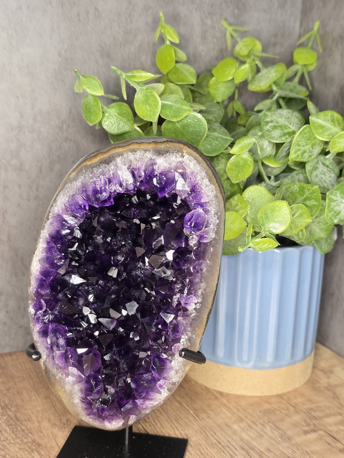 High quality, deep Purple Amethyst w/custom stand!