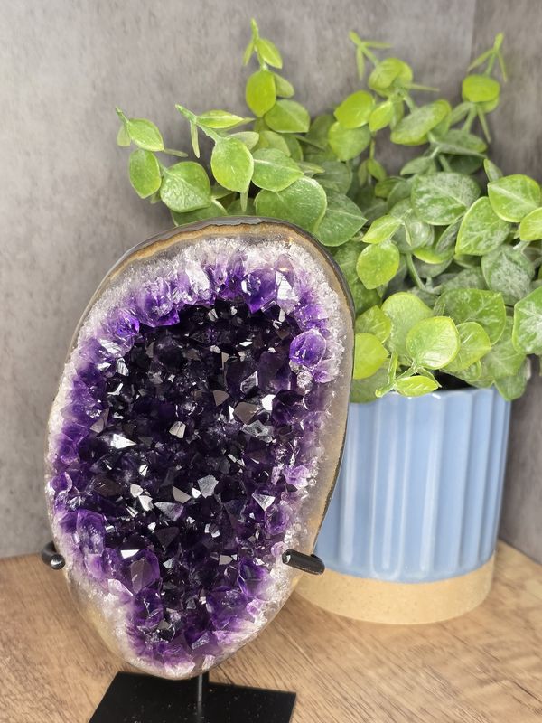 High quality, deep Purple Amethyst w/custom stand!