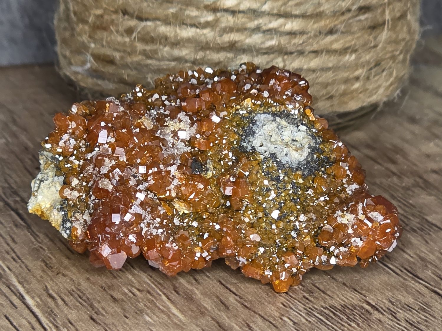 Very high quality Vanadinite