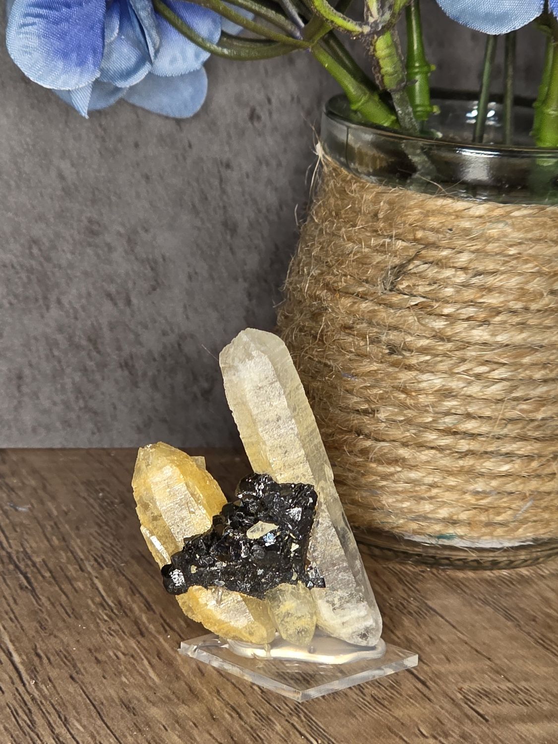 Quartz w/Limonite &amp; Sphalerite
