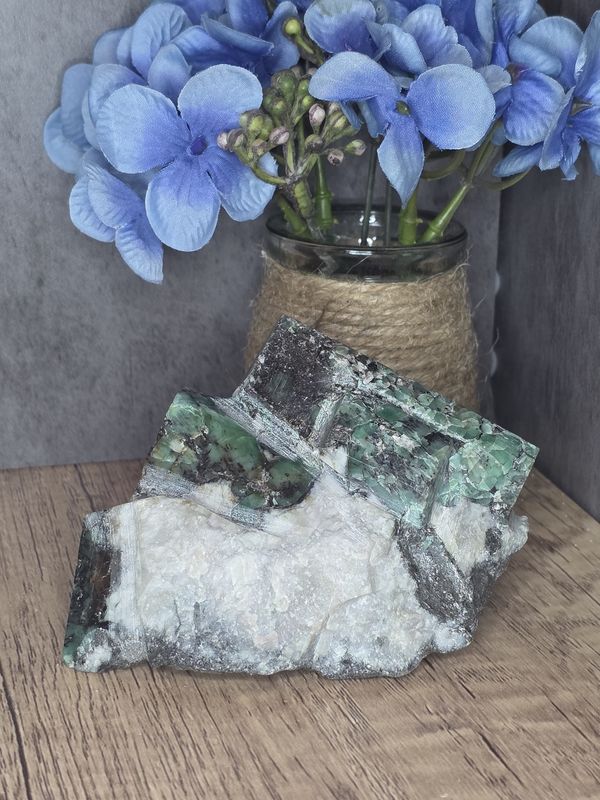 Polished Emerald in matrix #2