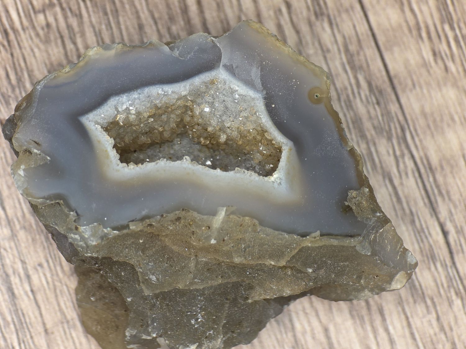 Agate geode, sale priced!