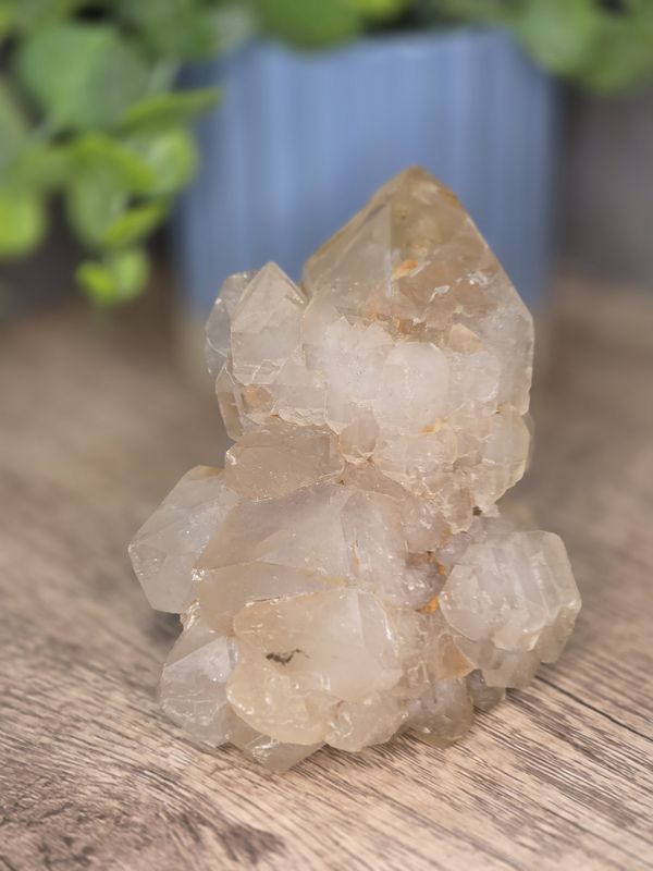 Quartz w/multiple terminations