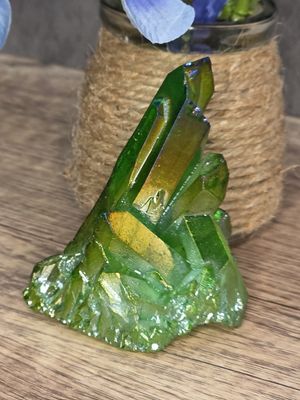 Green Auroa Crystal (metal coated)