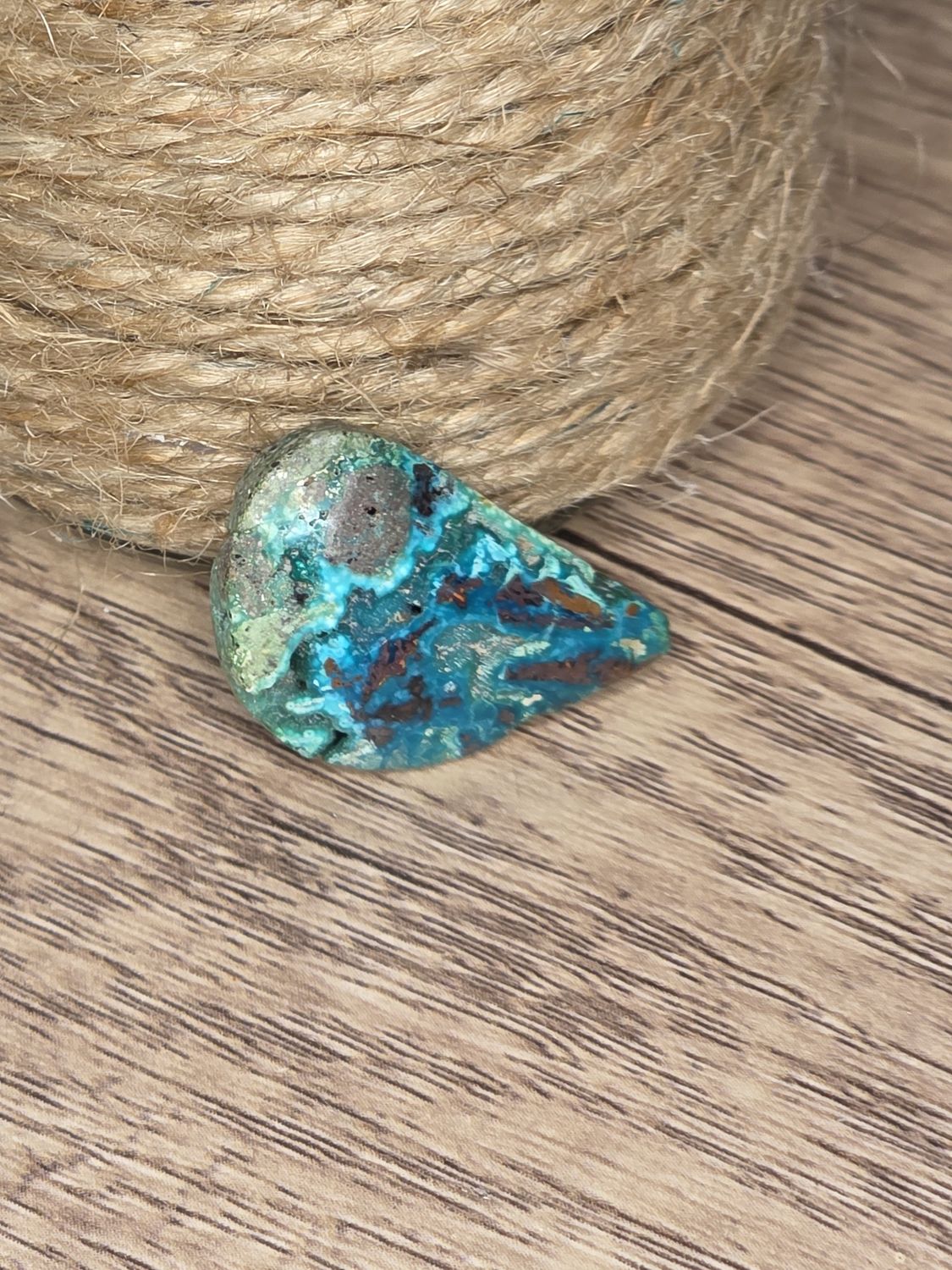 Chrysocolla, cabochon