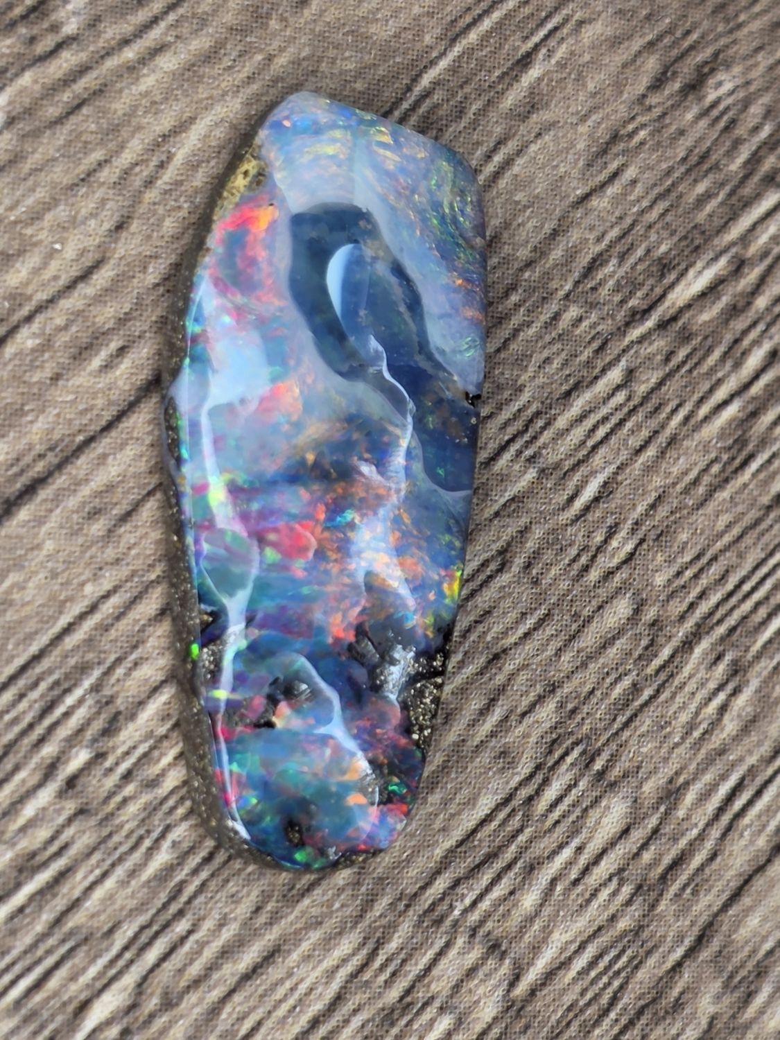 Red Flash, Australian Boulder Opal, cabochon
