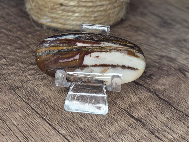 Coconut Jasper, Cabochon