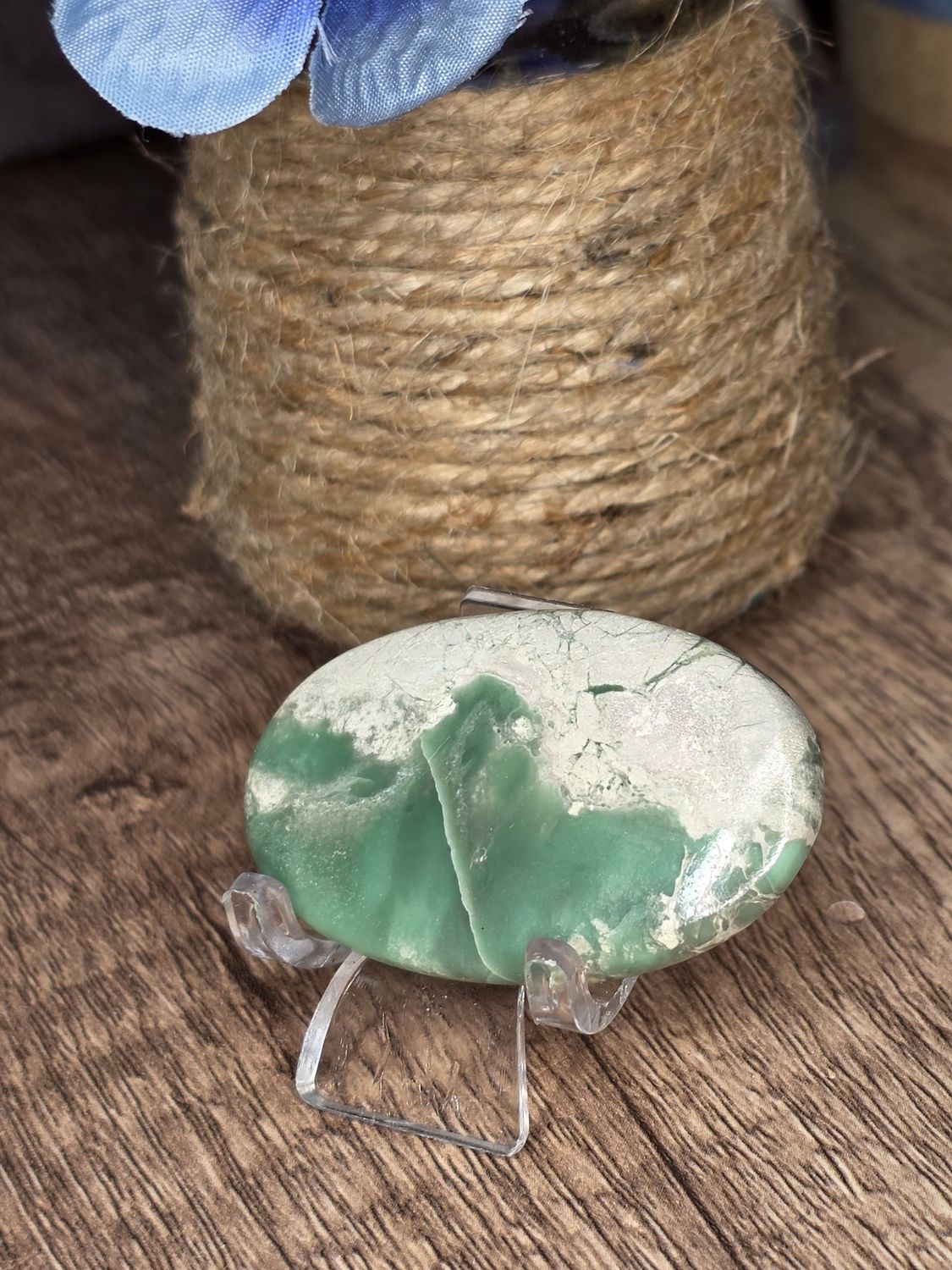 Lucin Variscite, cabochon