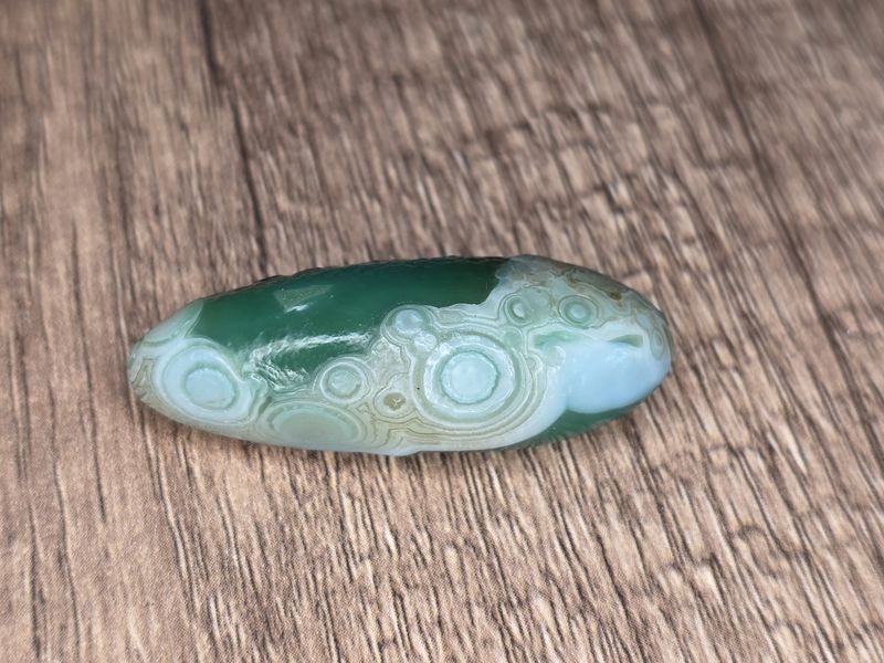 Banded Gobi Eye Agate, Green