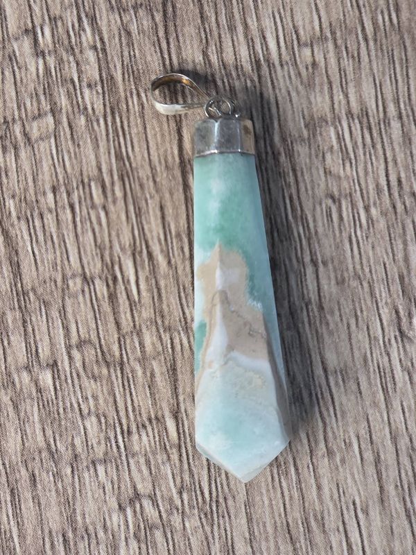 Aragonite &amp; Caribbean Calcite pendant