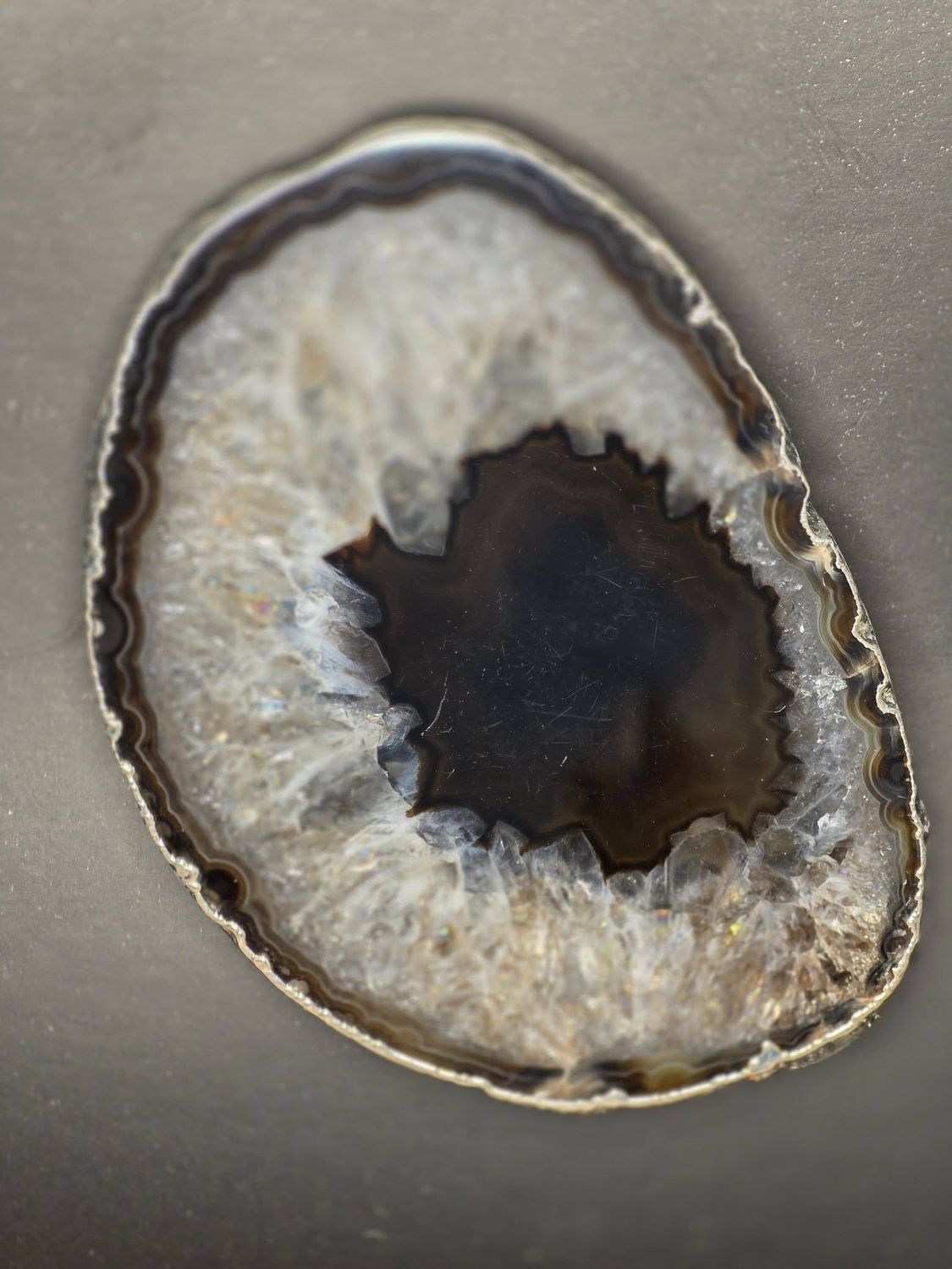 Black Agate slice, w/Silver plating, phone grip. (pop-socket!)