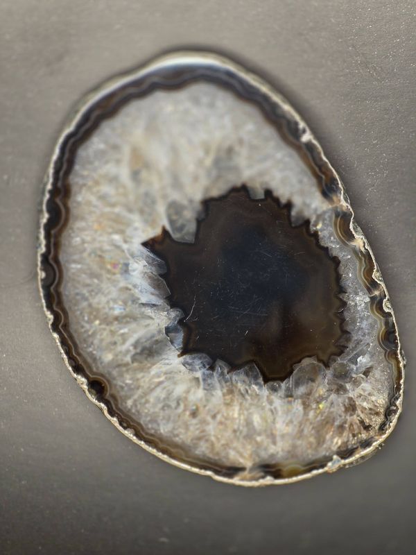 Black Agate slice, w/Silver plating, phone grip. (pop-socket!)