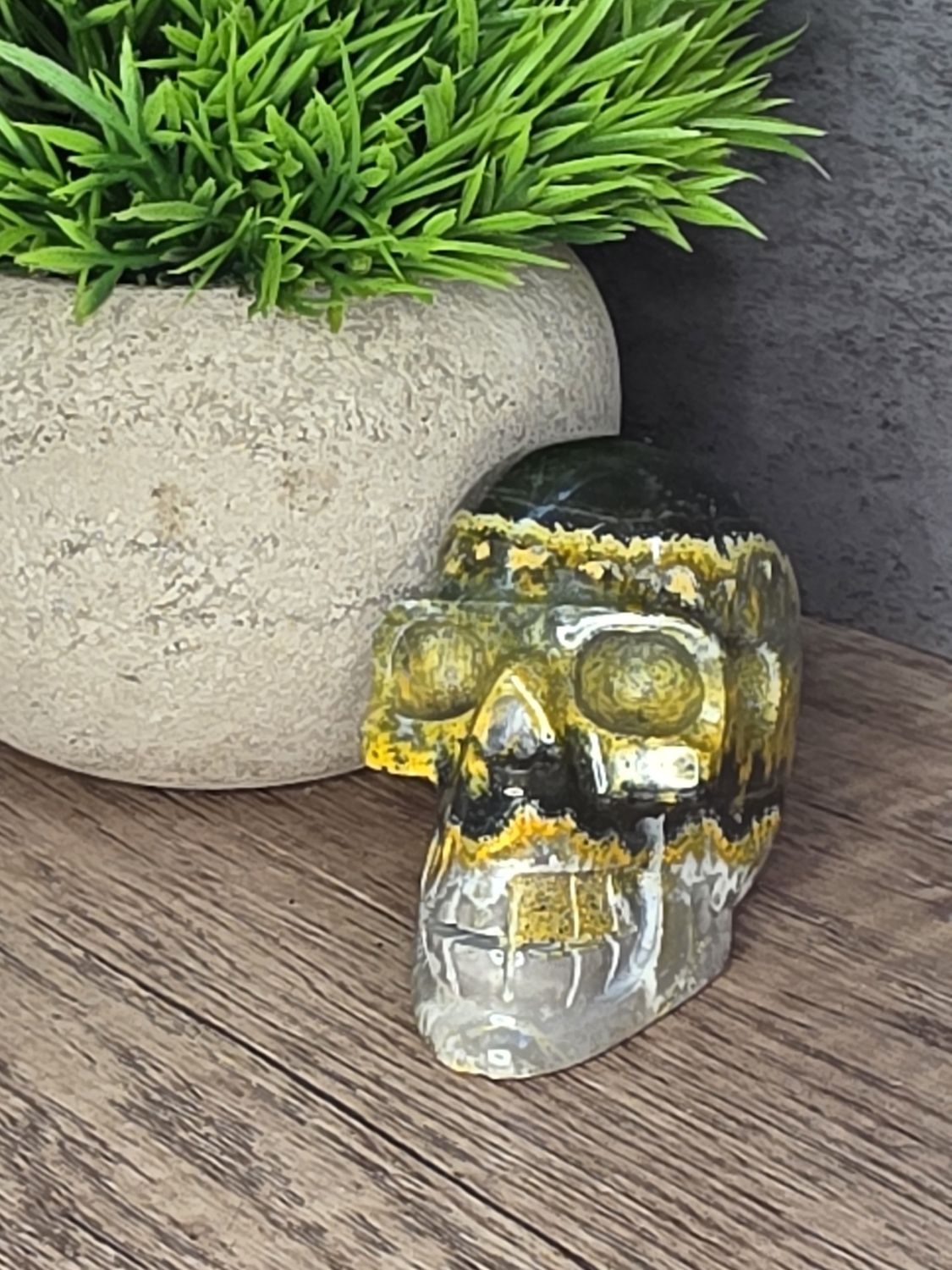 Bumblebee Jasper Skull