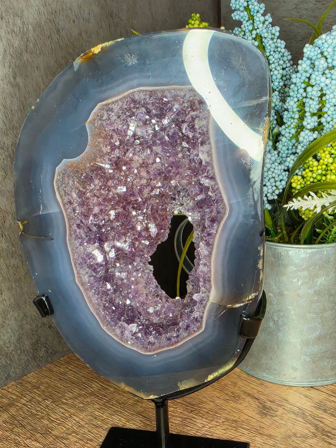 Amethyst &amp; Agate Portal.  Includes custom stand!
