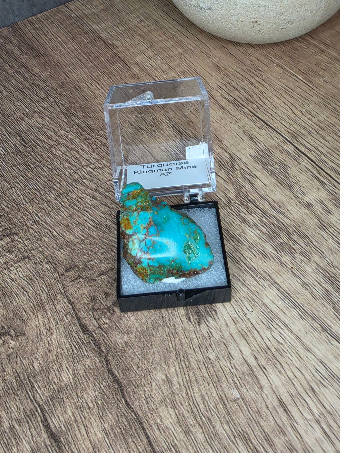 Turquoise in perky box.