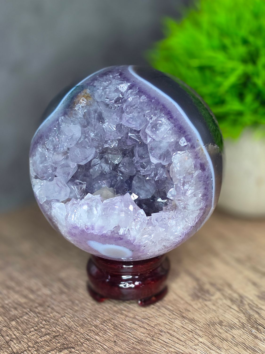 Amazing, Amethyst &amp; Agate sphere.