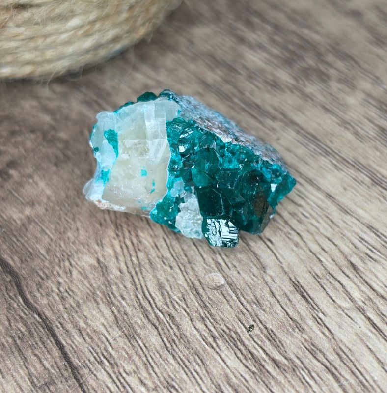 Dioptase &amp; Calcite