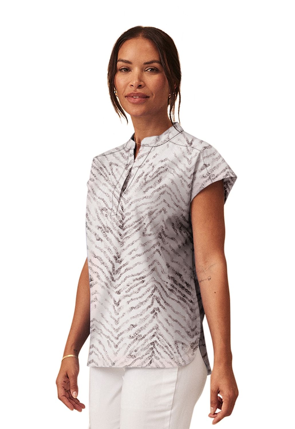 Healing Hands Quest Journey Top in Natures Reflection, Colour: Nature&#39;s Reflection, Size: X Small