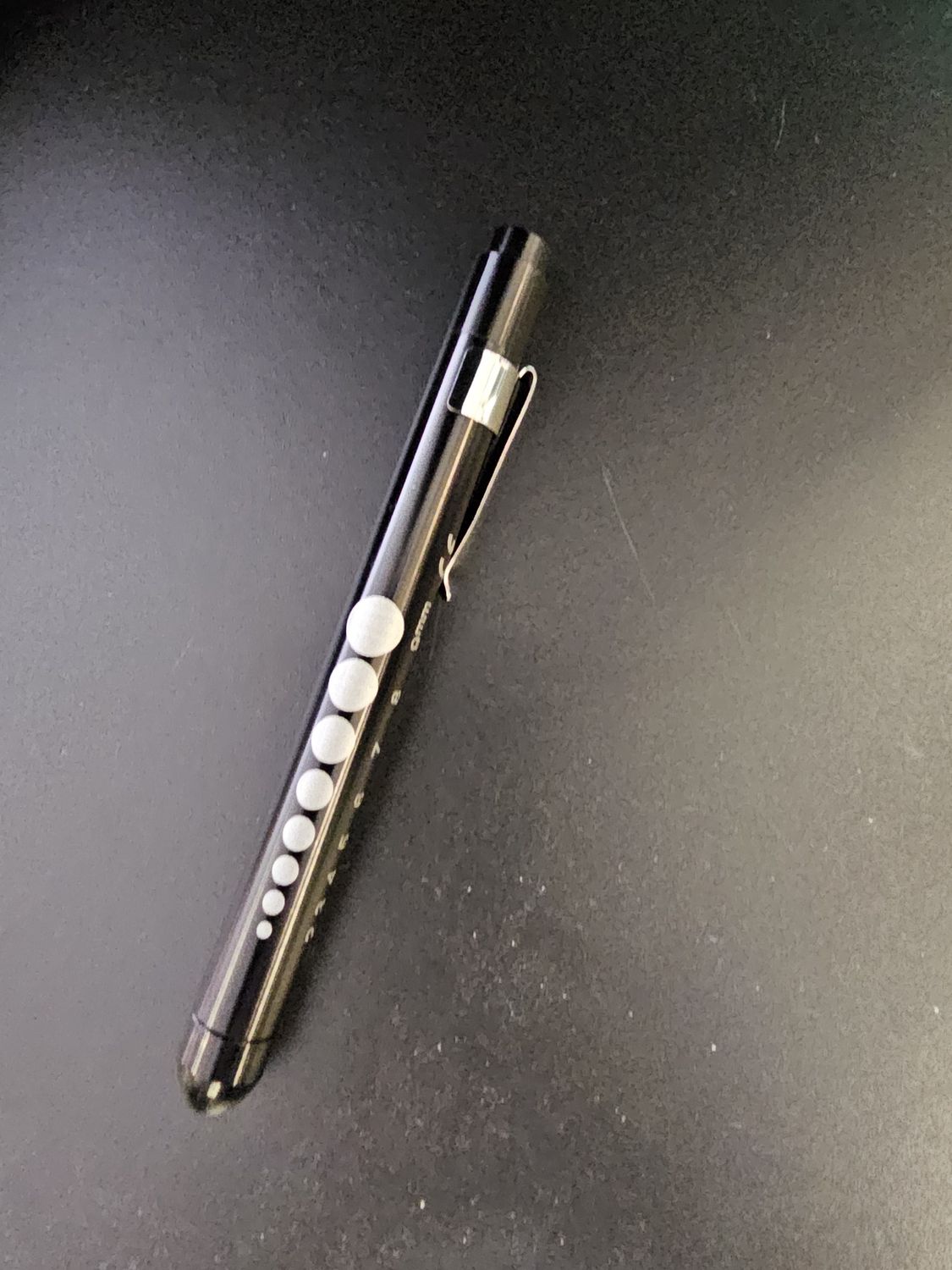 RISEMART Diagnostic Medical Penlight Reusable LED Pen, Colour: Black