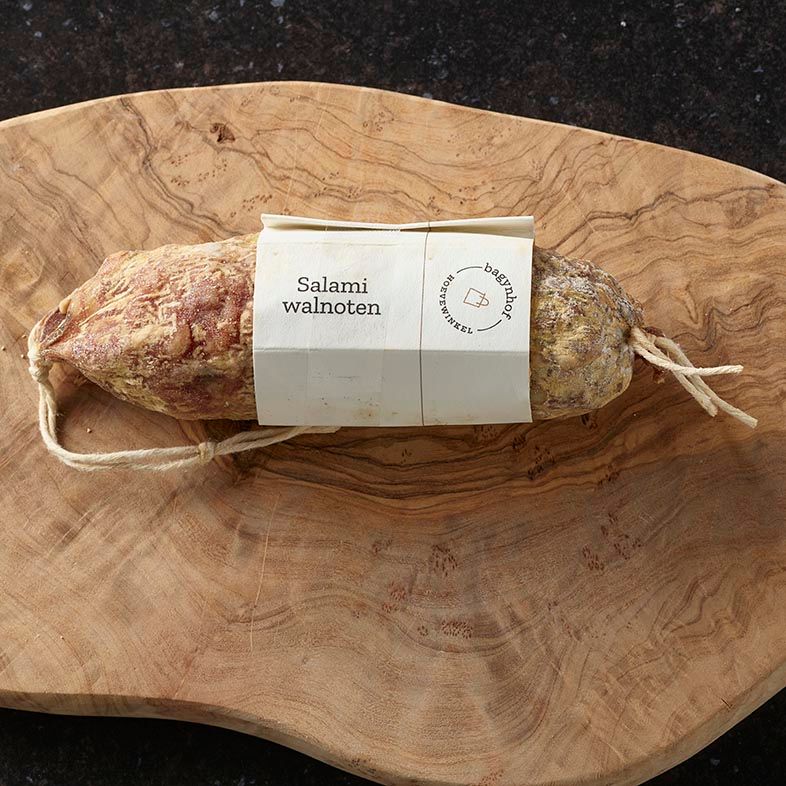 Salami met walnoten