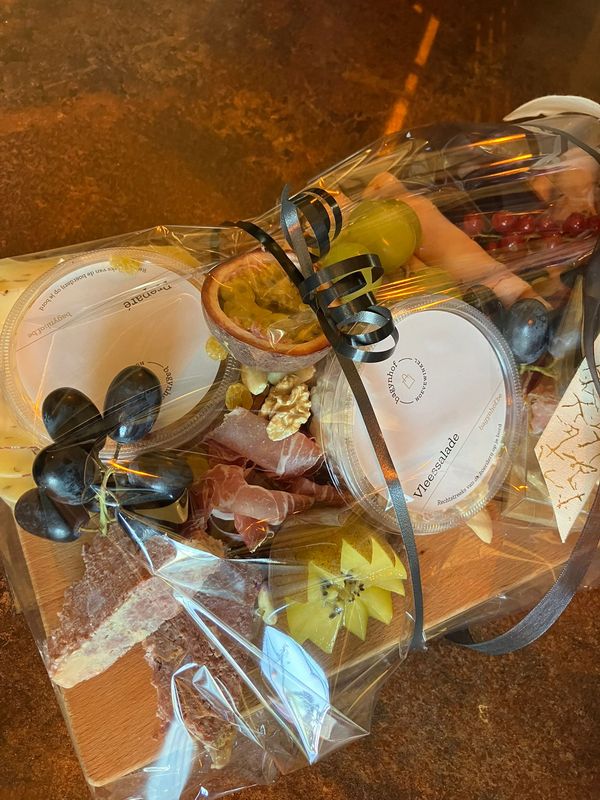 Charcuterie- en kaasplank