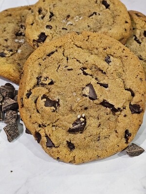 Salted Brown Butter Chocolate Chunk Cookies- 6 count