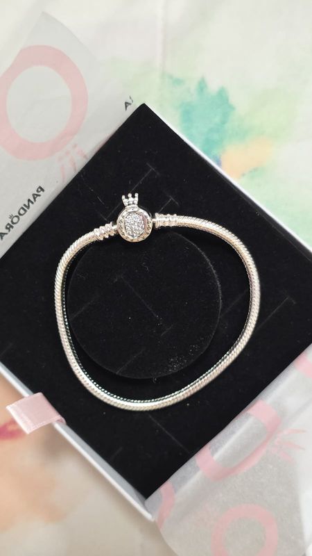 Brazalete cadena de serpiente Corona