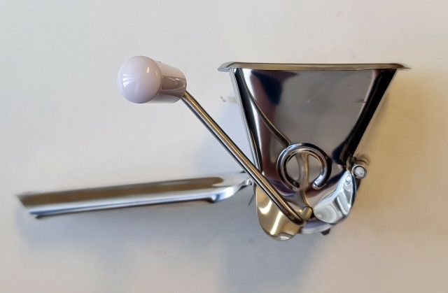 Stainless Steel Herb Mill