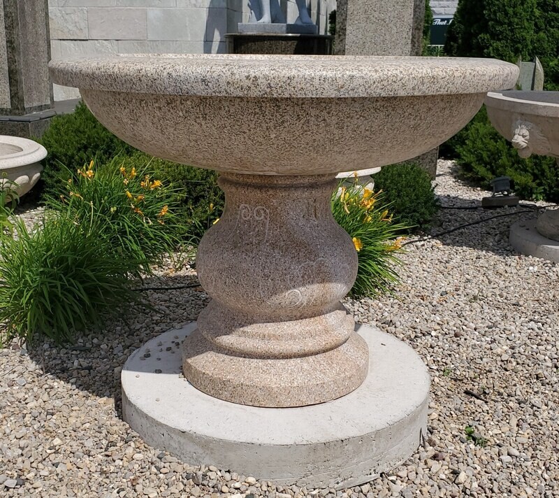 4′ Wide Urn Fountain with Pedestal, Giallo Fantasia Y